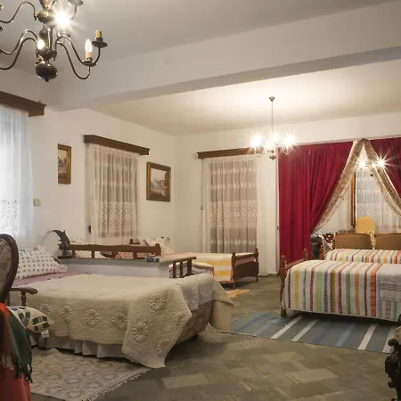Katina's Farm House *