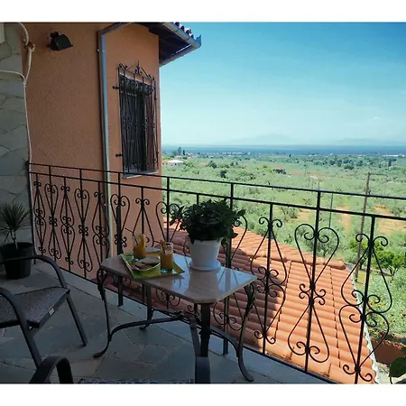 Farm stay Katina's Farm House Ano Lekhonia